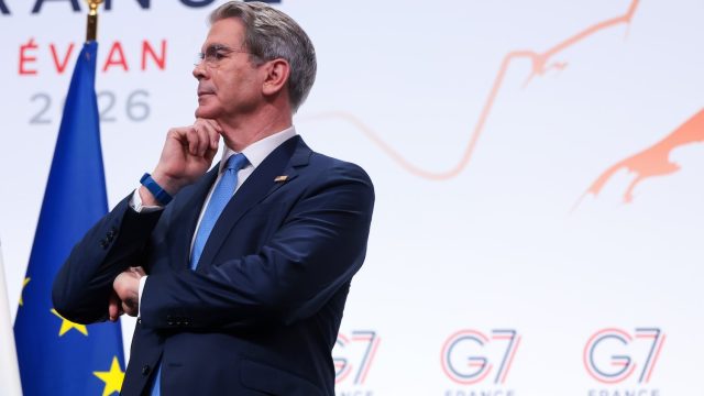 Bessent Advocates for Controversial Iran Deal Amidst Growing Criticism | blackjack table, scatter88 