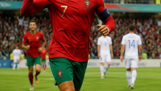 Ronaldo's Stellar Return: Portugal Dominates Uzbekistan in 5-0 Victory | suhuqq net, naga mas sydney