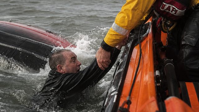 Heroic Rescue: Canoe Capsizes in Sandwich, One Man Saved | rtp slot admin jarwo, arena99 slot, alamy